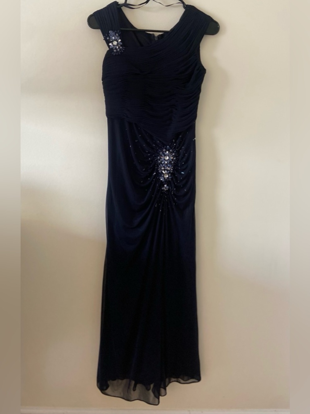 Xscape Black Sequin Evening Gown Petite 4 Formal Prom Dress new with tags